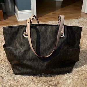 Michael Kors purse